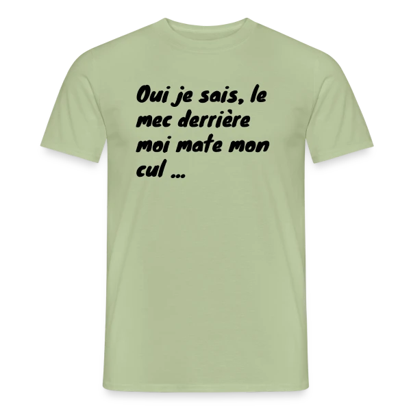 Maquette de T-shirt homme « Regard Indiscret » à personnaliser