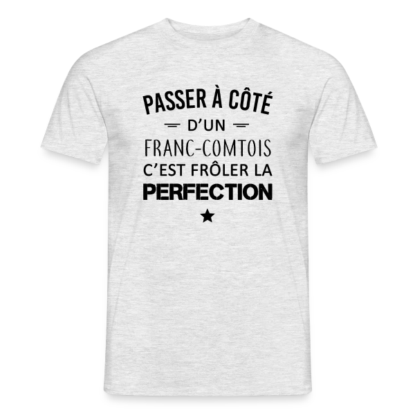 Franc-Comtois : Touchez la Perfection du Doigt sur T-shirt homme