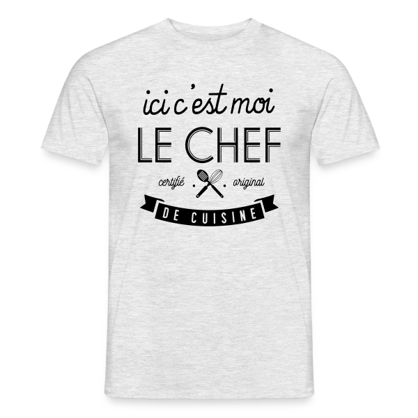 Maquette de T-shirt homme « Ici, C'est Moi le Chef ! » à personnaliser
