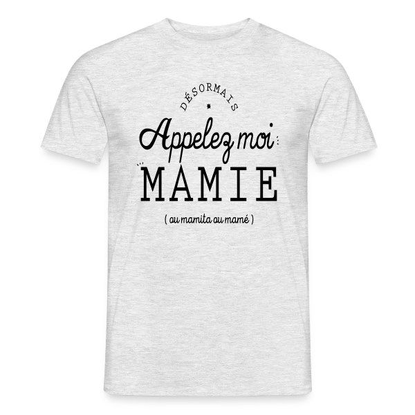 Maquette de T-shirt homme « Moi, Nouvelle Mamie ! » à personnaliser