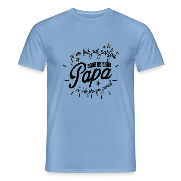 Maquette de T-shirt homme « Papa Presque Parfait » à personnaliser