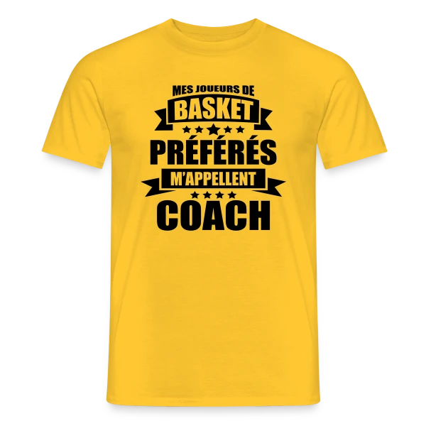 Maquette de T-shirt homme « Coach Basket : Mes Joueurs Préférés M'appellent Coach » à personnaliser