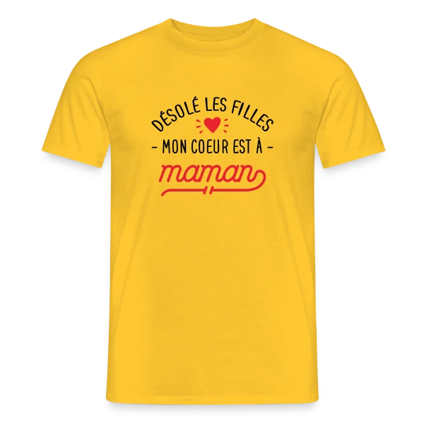 Maquette de T-shirt homme « Désolé les Filles, Mon Cœur est à Maman : T-shirt Bébé » à personnaliser