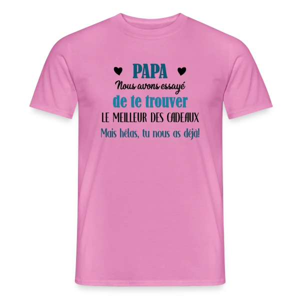 Maquette de T-shirt homme « Papa, le Meilleur des Cadeaux (avec vos prénoms) » à personnaliser