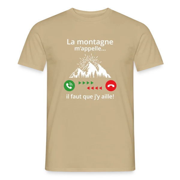 Maquette de T-shirt homme « La Montagne M'Appelle » à personnaliser