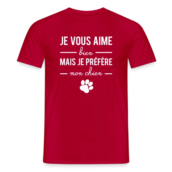 Maquette de T-shirt homme « Je Préfère Mon Chien » à personnaliser