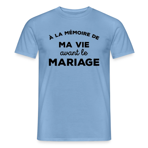 Maquette de T-shirt homme « Adieu Vie de Célibataire » à personnaliser