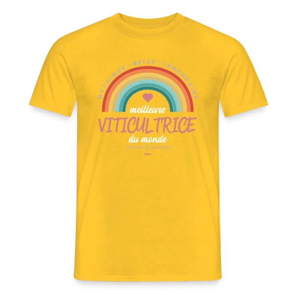 Maquette de T-shirt homme « Meilleure Viticultrice du Monde » à personnaliser