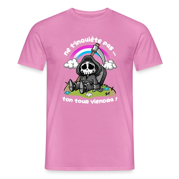 Maquette de T-shirt homme « Esprit Sarcastique » à personnaliser