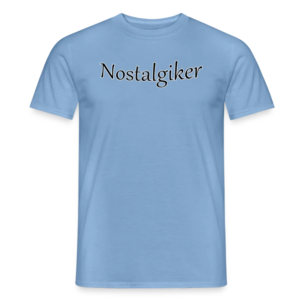 Maquette de T-shirt homme « Nostalgique Élégant » à personnaliser