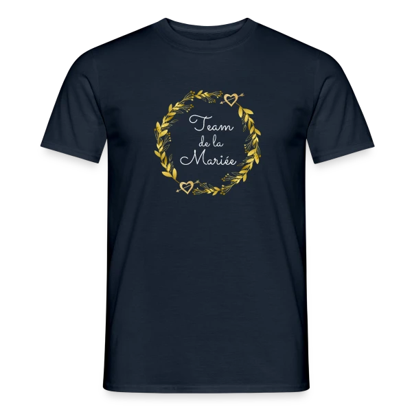 Maquette de T-shirt homme « Team de la Mariée EVJF : T-shirt Couronne de Fleurs pour Enterrement de Vie de Jeune Fille » à personnaliser
