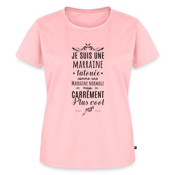 Maquette de T-shirt Premium bio Femme « Marraine Tatouée : L'Icône Stylée de la Famille » à personnaliser