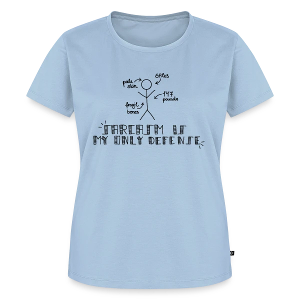 Maquette de T-shirt Premium bio Femme « Sarcasme Ma Seule Défense » à personnaliser