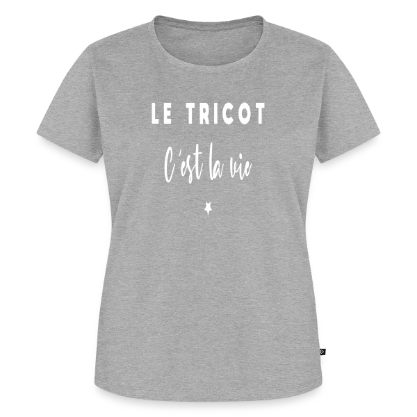 Maquette de T-shirt Premium bio Femme « Le Tricot C'est la Vie » à personnaliser