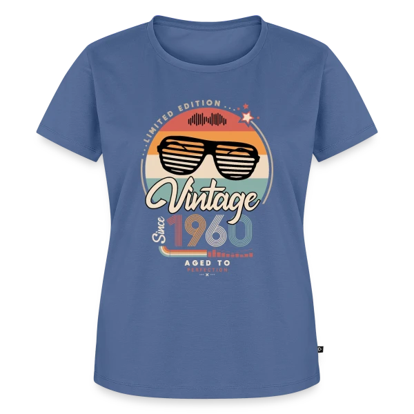 Maquette de T-shirt Premium bio Femme « Vintage Depuis 1960 : L'Année Fondatrice » à personnaliser