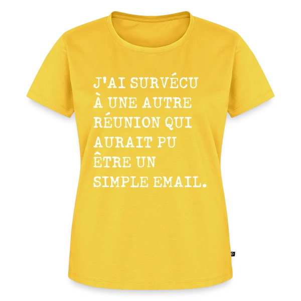 Maquette de T-shirt Premium bio Femme « Humour Réunion : J'ai survécu » à personnaliser