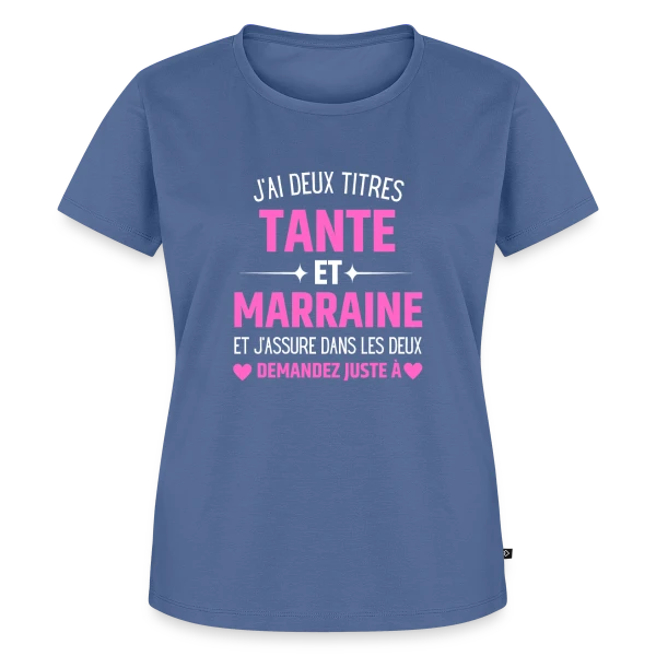 Maquette de T-shirt Premium bio Femme « Tante et Marraine : Le T-shirt Humour Personnalisé avec les Prénoms des Enfants » à personnaliser