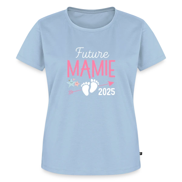 Maquette de T-shirt Premium bio Femme « Future Mamie 2025 : Annonce de Grossesse Originale » à personnaliser
