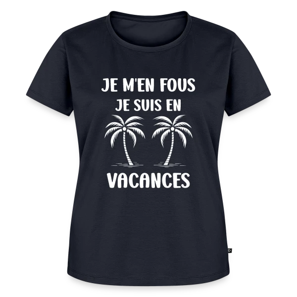 Maquette de T-shirt Premium bio Femme « Je Suis En Vacances Blanc » à personnaliser