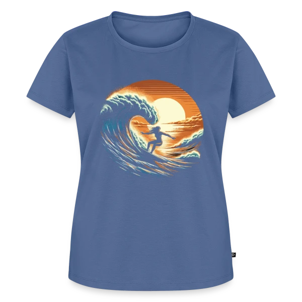 Maquette de T-shirt Premium bio Femme « Sunset Surfing Girl - Vague & Coucher de Soleil » à personnaliser