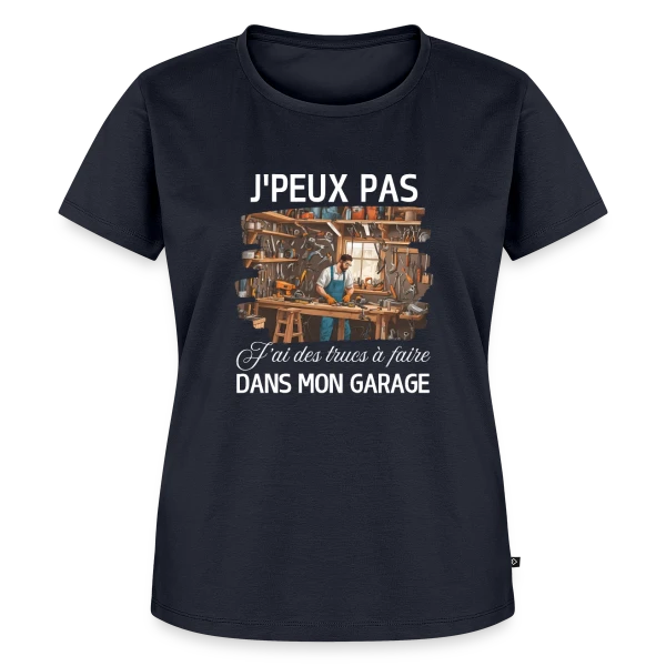 Maquette de T-shirt Premium bio Femme « Humour Bricoleur - J'peux Pas J'ai Garage » à personnaliser