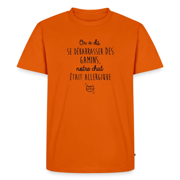 Maquette de T-shirt Premium bio Homme « Humour : Mon Chat Est Allergique » à personnaliser