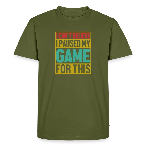 Maquette de T-shirt Premium bio Homme « Gamer Authentique : Affichez Votre Vraie Nature » à personnaliser
