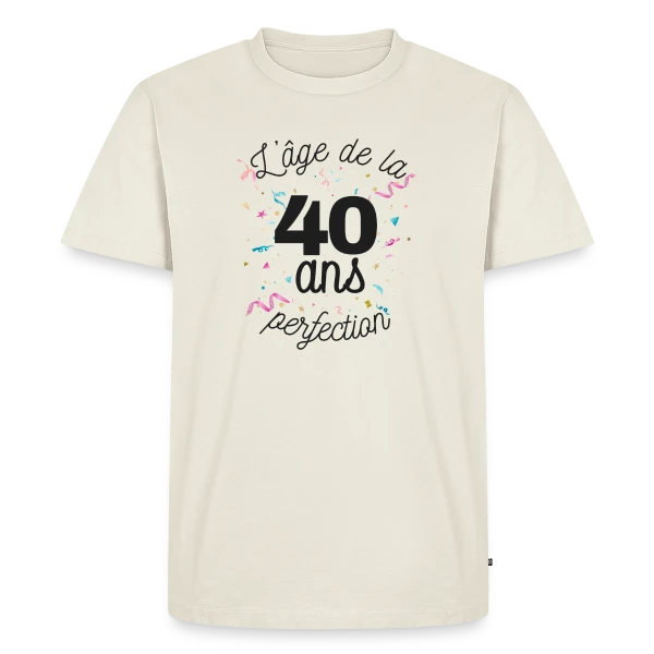 Maquette de T-shirt Premium bio Homme « 40 Ans : L'Âge de la Perfection » à personnaliser