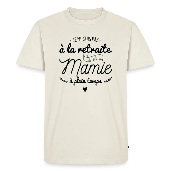 Maquette de T-shirt Premium bio Homme « Mamie : À Plein Temps ! » à personnaliser