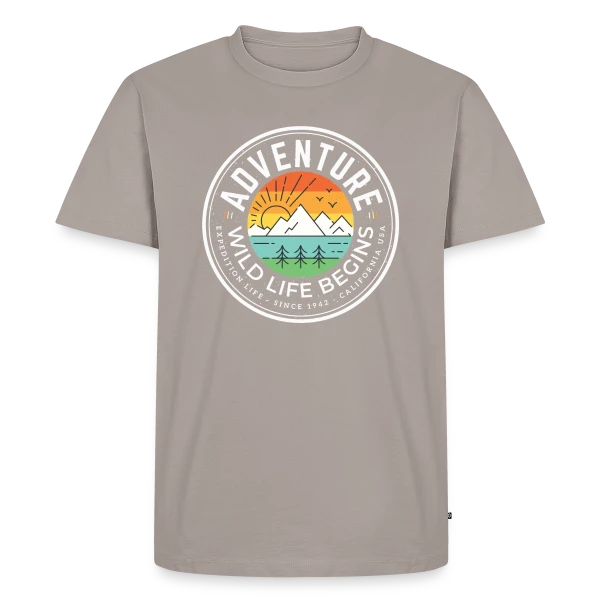 Maquette de T-shirt Premium bio Homme « Lever de Soleil Montagneux » à personnaliser