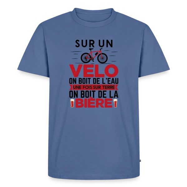 Maquette de T-shirt Premium bio Homme « Humour Cycliste : De l'Eau sur le Vélo, de la Bière à Terre » à personnaliser