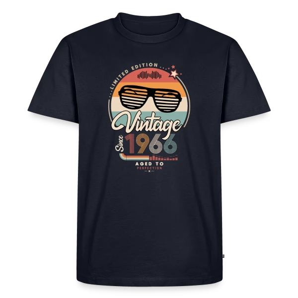 Maquette de T-shirt Premium bio Homme « Vintage Depuis 1966 : Un Millésime Exceptionnel » à personnaliser