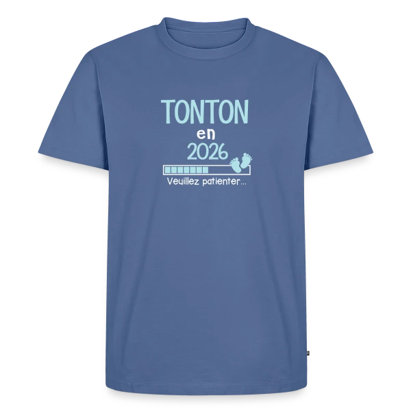 Maquette de T-shirt Premium bio Homme « Annonce Grossesse Tonton 2026 - Futur Tonton Humour » à personnaliser