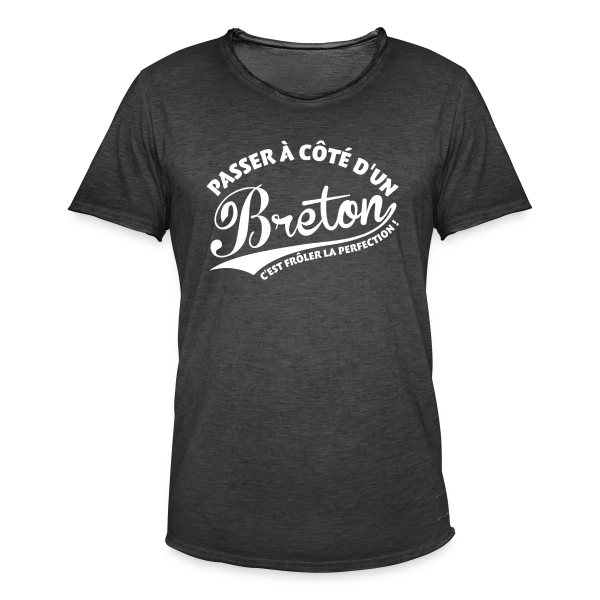 Perfection Bretonne sur T-shirt vintage Homme
