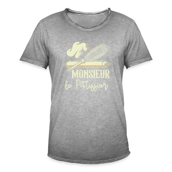 Monsieur Le Pâtissier - Passion Gâteaux & Humour sur T-shirt vintage Homme